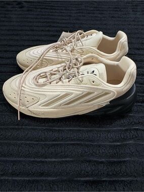 Adidas Ozelia 'Sand Strata Black'